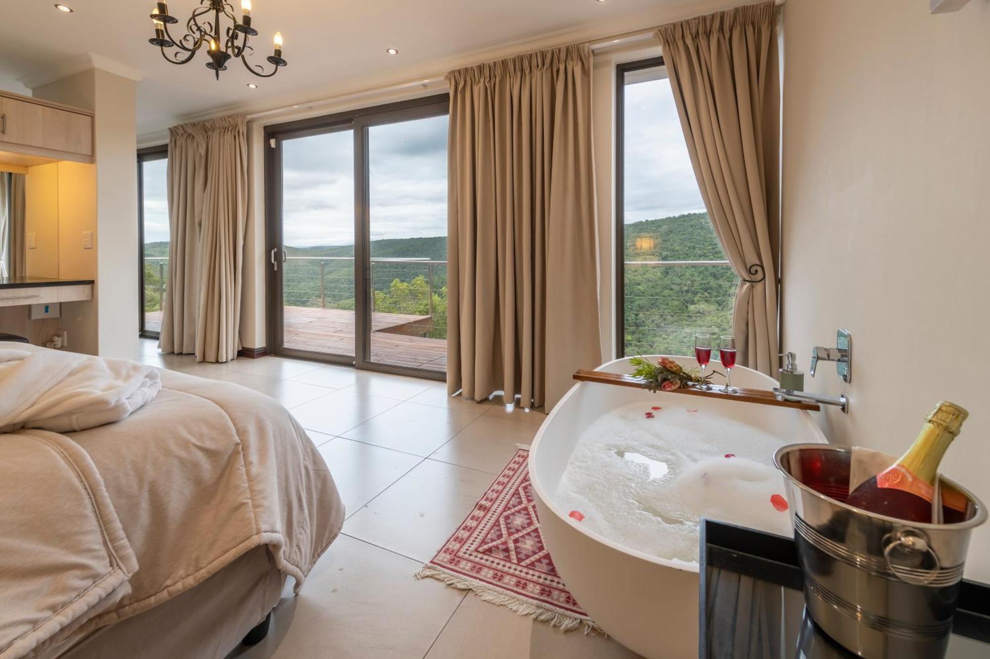 Alkantmooi Private Nature Reserve - Keurkloof & Keurbos 93 プレッテンバーグ・ベイ エクステリア 写真